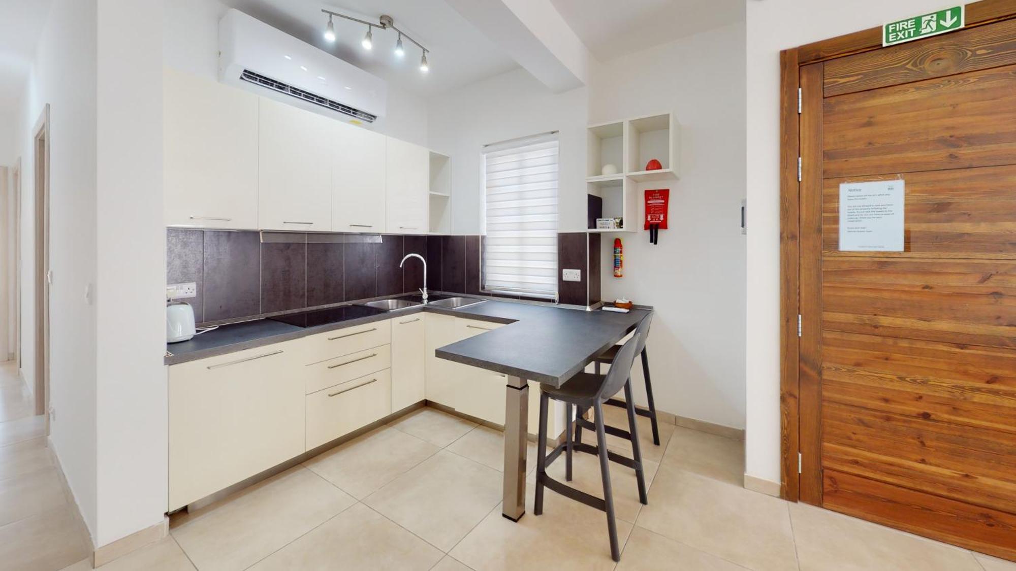 Modern Apartment In Gzira Экстерьер фото